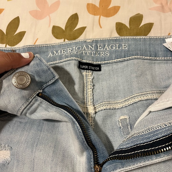 American Eagle Super Stretch Hi-Rise Shortie - Picture 10 of 10